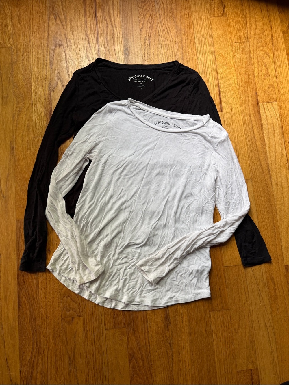 Aeropostale Women’s Long Sleeve Tops - Black & White bundle